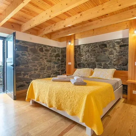 2 Bedrooms House With Sea View Private Pool And Enclosed Garden At Porto Moniz 1 Km Away From The Beach Holiday home *
