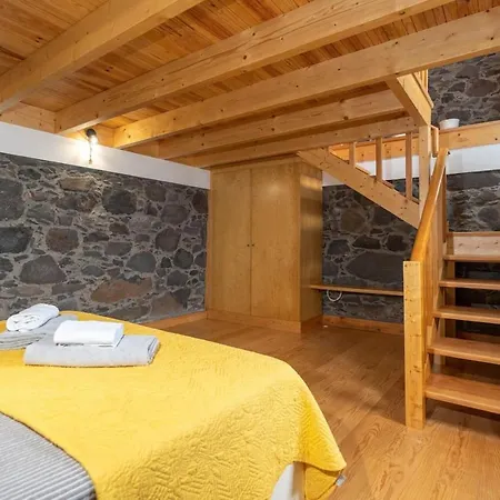 Holiday home 2 Bedrooms House With Sea View Private Pool And Enclosed Garden At Porto Moniz 1 Km Away From The Beach *